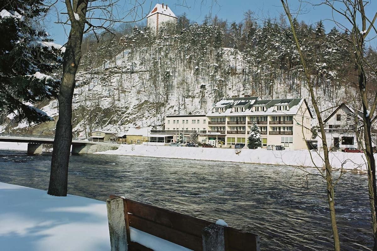 Hotel Am Schlossberg Ziegenrück Εξωτερικό φωτογραφία